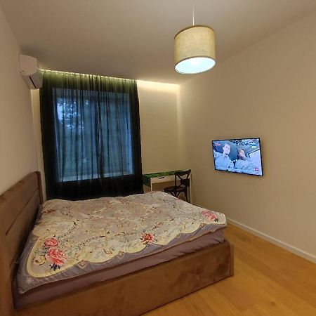 Lux Apartment, Near Metro Vasylkivska Kiev Exterior foto