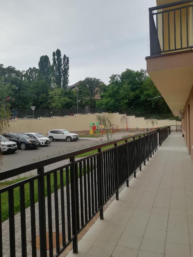 Lux Apartment, Near Metro Vasylkivska Kiev Exterior foto